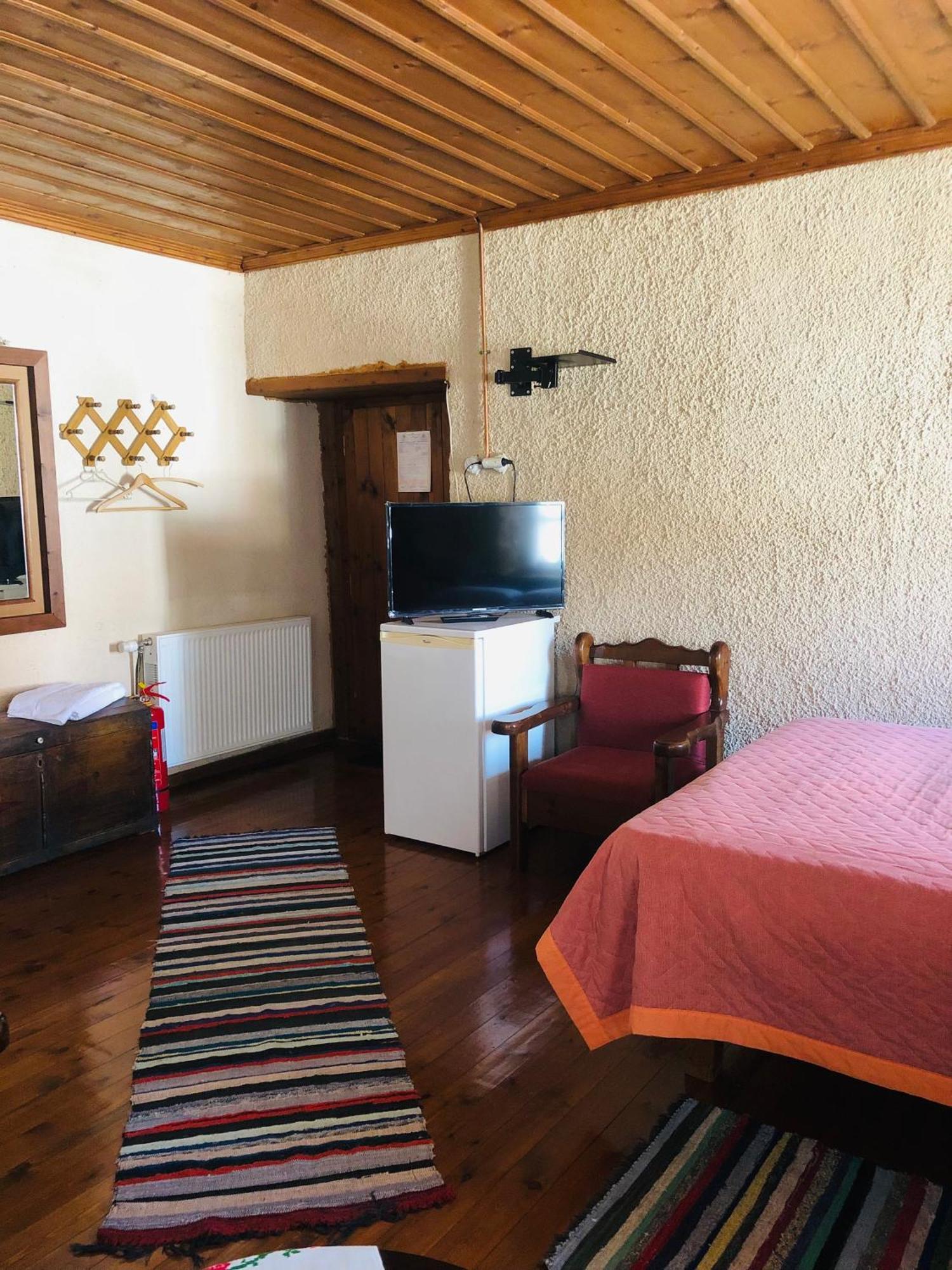 Χαγιάτι Hotel Psarades Exterior photo